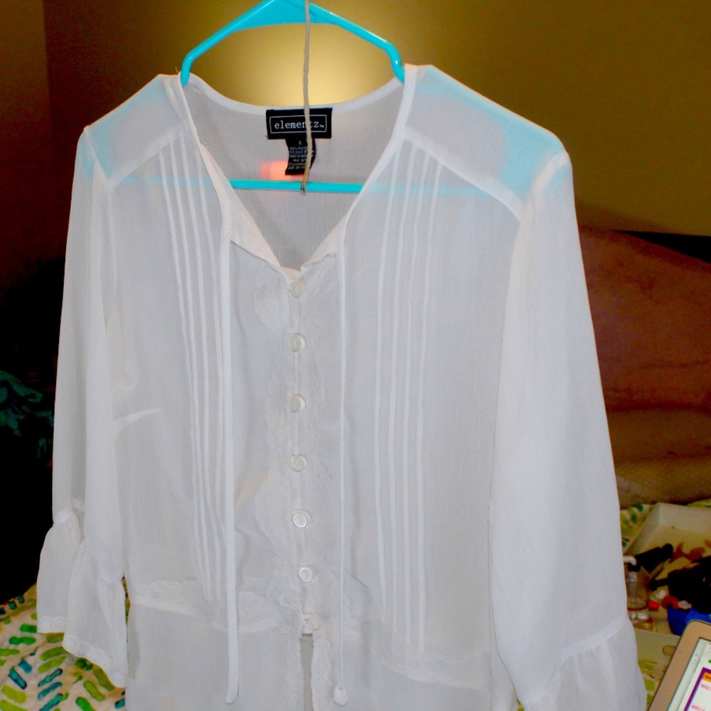 Elements size small 3/4 length sleeves sheer white button up top